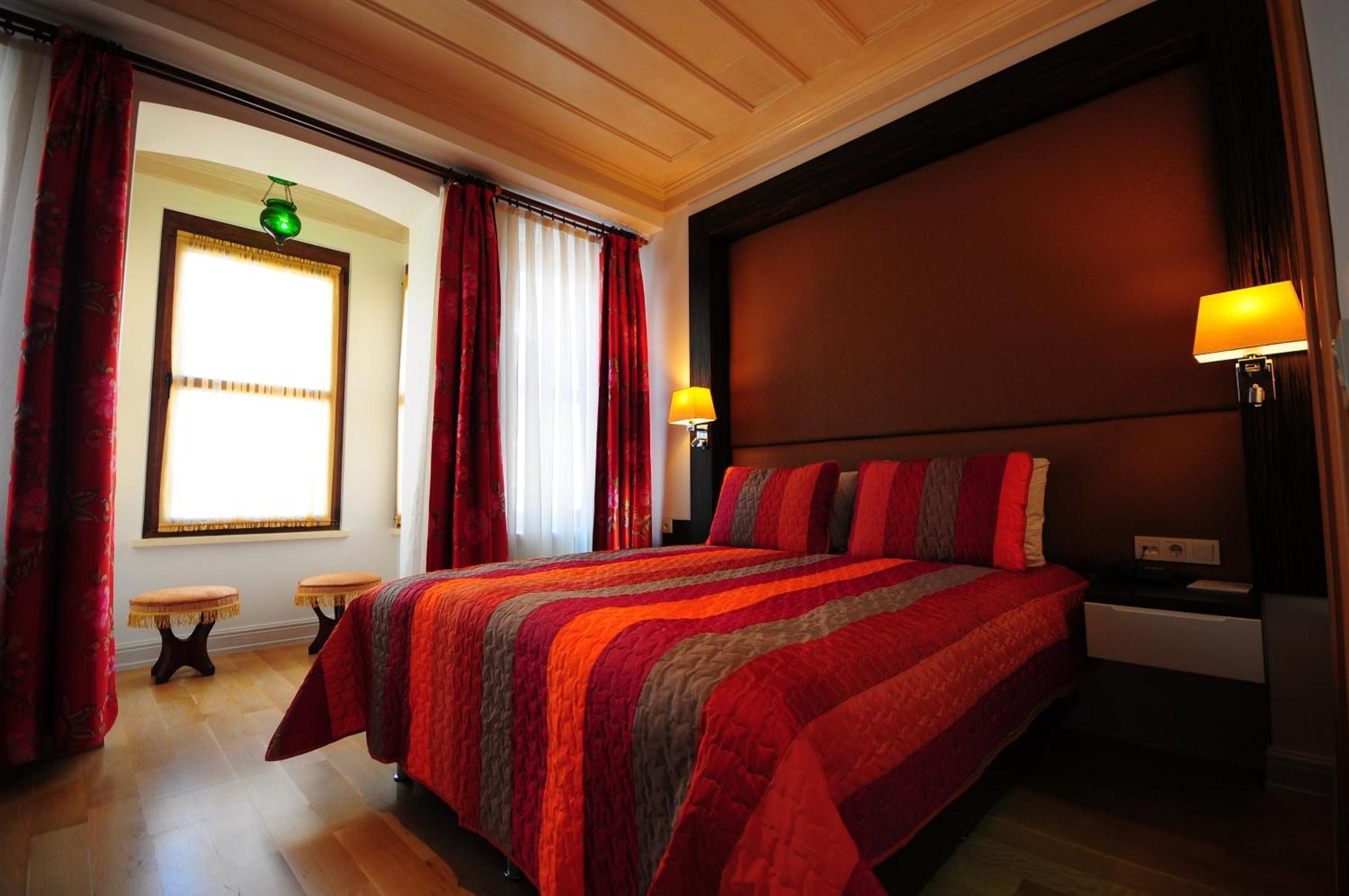 Ottopera Hotel (Adults Only) Истанбул Екстериор снимка