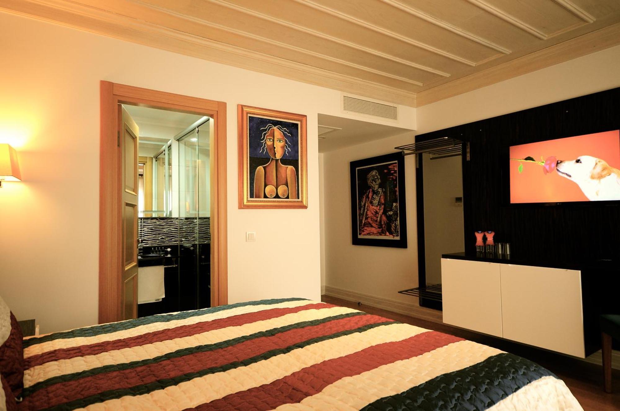 Ottopera Hotel (Adults Only) Истанбул Екстериор снимка