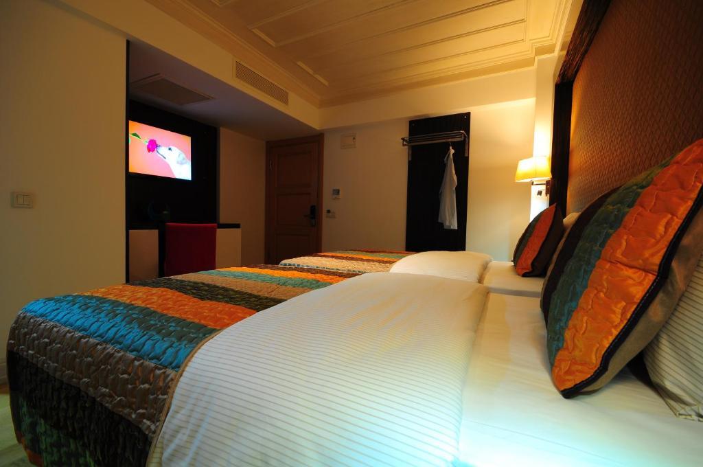 Ottopera Hotel (Adults Only) Истанбул Стая снимка
